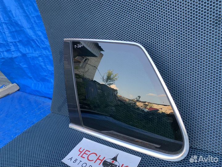 Стекло кузова заднее левое глухое VW Touareg