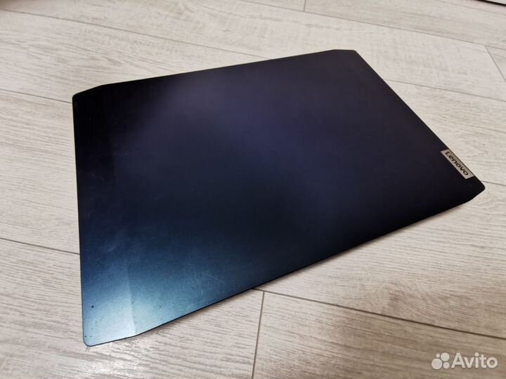 Lenovo IdeaPad Gaming 3 15IMH05