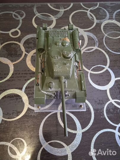 Модель танк т 34