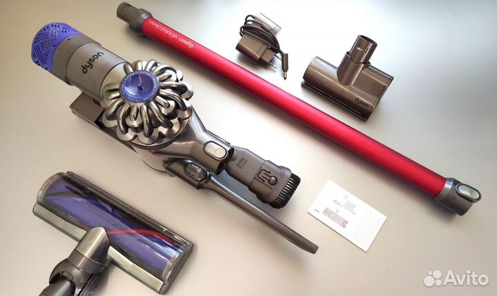 Пылесос Dyson V6 - Аккумулятор - 28 мин