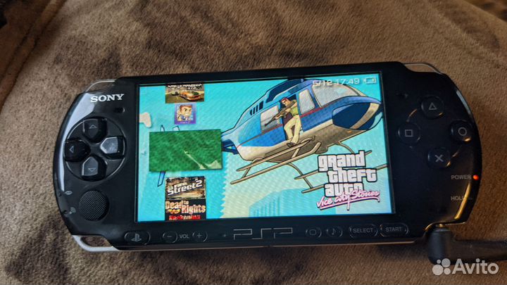 Sony PSP 3008 прошитая c играми