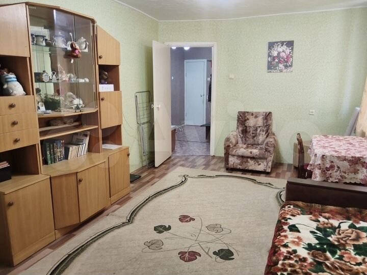 2-к. квартира, 55 м², 1/3 эт.