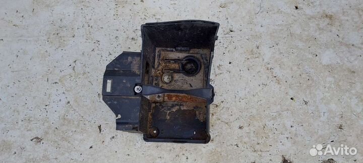 Полка аккумулятора Ford Focus 2 1.6 115