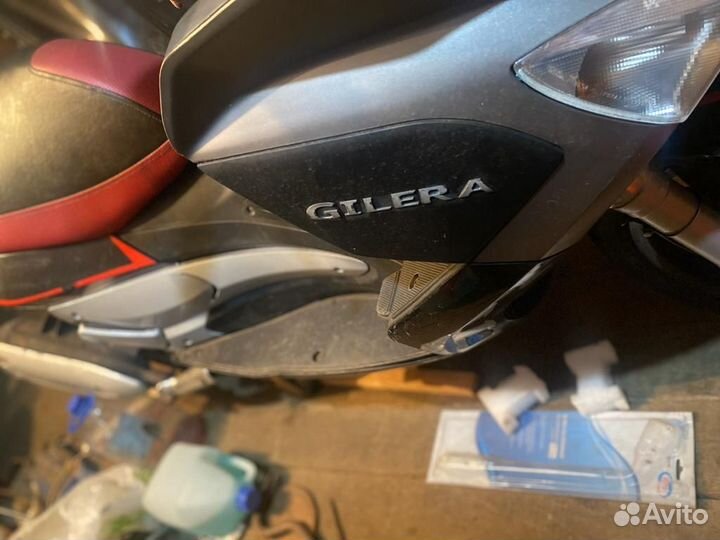 Gilera runner st 200