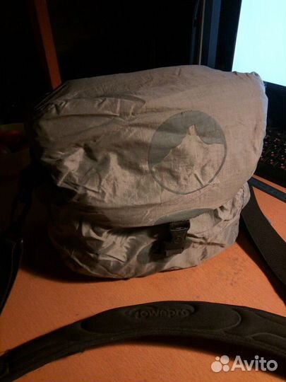 Фото сумка Lowepro