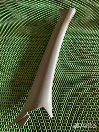 Пластик салона правый Nissan Almera N16 QG15DE