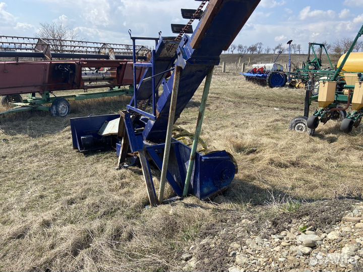 Зернопогрузчик Воронежсельмаш Погрузчик зерна (ПЗМ-80), 2014