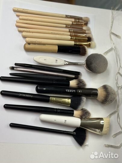 Набор кистей для макияжа