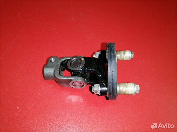 Рулевой карданчик Toyota Land Cruiser UZJ100W