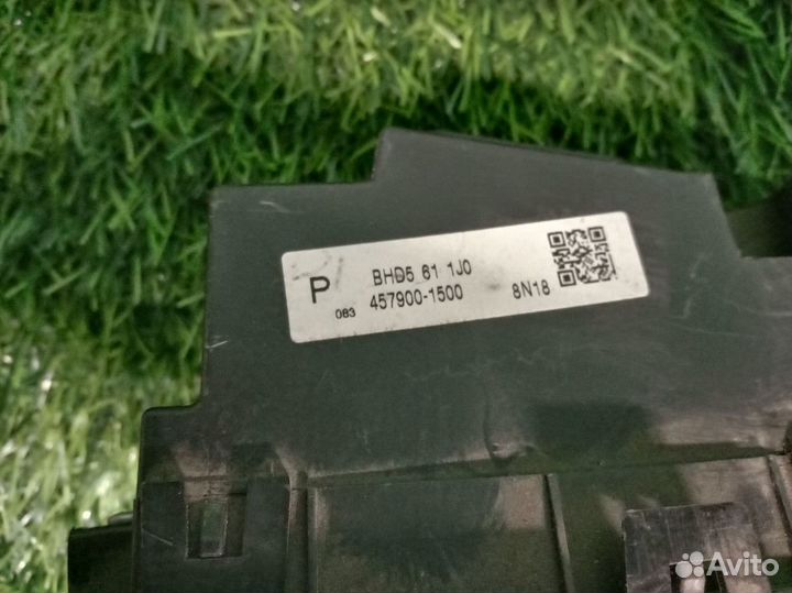 Дисплей информационный Mazda 3BL