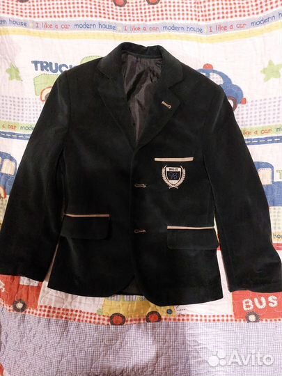 Пиджак мальчикам 3-5 лет