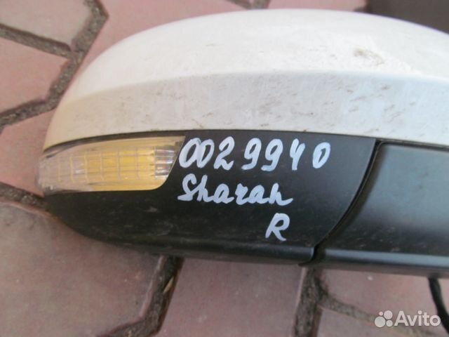 Зеркало правое Volkswagen Sharan 2 2009