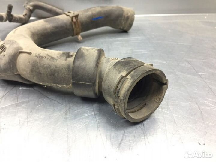 Патрубок радиатора Audi A6 C5 (1997-2004)