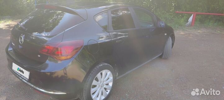 Opel Astra GTC 1.6 AT, 2013, 129 000 км