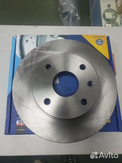 Тормозной диск передний на Lacetti/Gentra