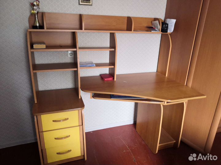 Компьютерный стол бу