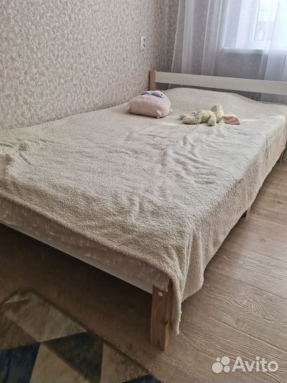 Кровать двухспальная