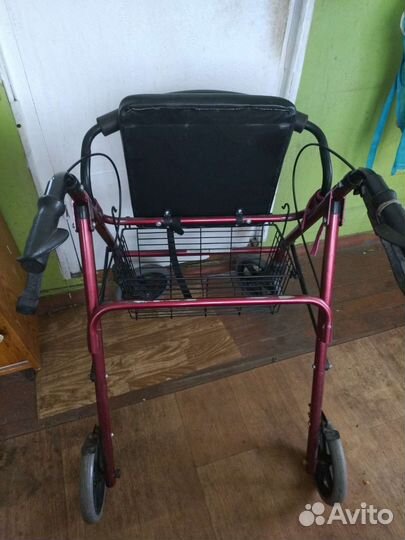 Ходунки для взрослых на колесах