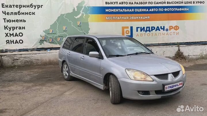 Накладка торпедо правая с торца Mitsubishi Lancer