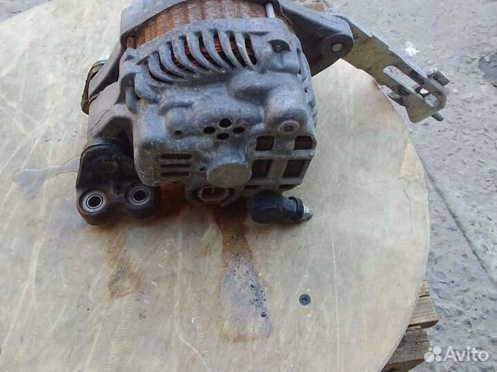 Suzuki grand vitara генератор оргиналние