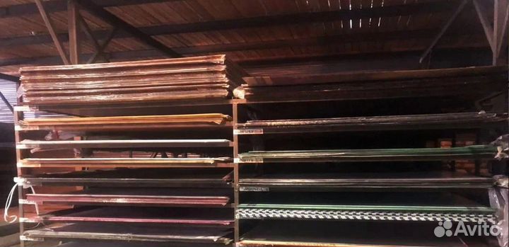 Поликарбонат сотовый Borrex Красный