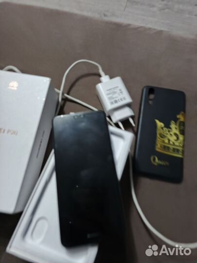 HUAWEI P20, 4/128 ГБ