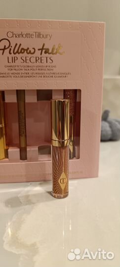 Charlotte tilbury блеск коллаген
