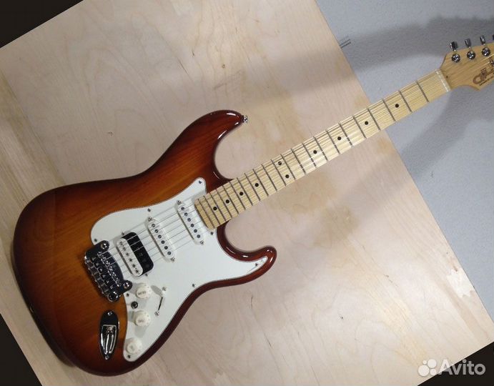 Электрогитара G&L USA + Аксессуары
