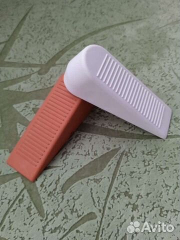 Стопор-фиксатор для двери