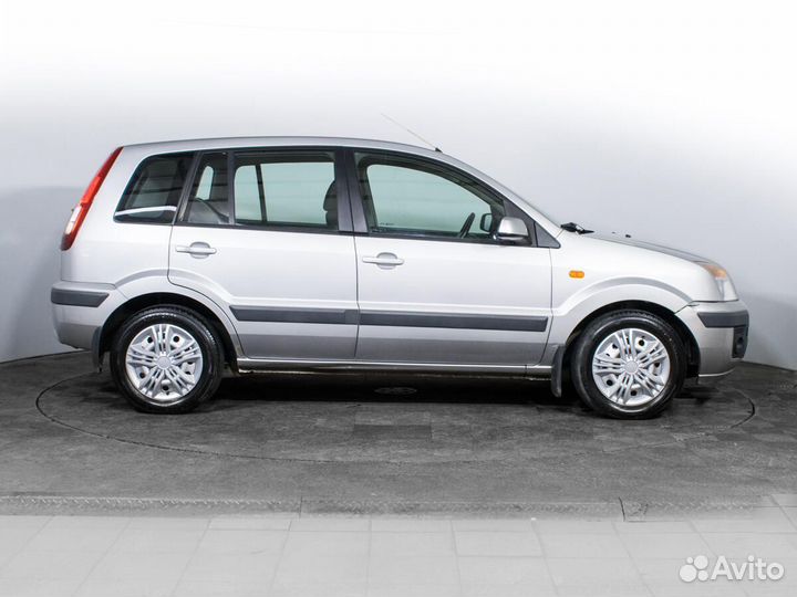 Ford Fusion 1.6 AT, 2008, 111 967 км