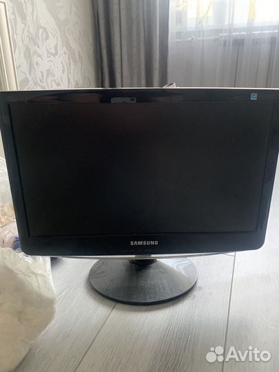 Монитор с запчастями