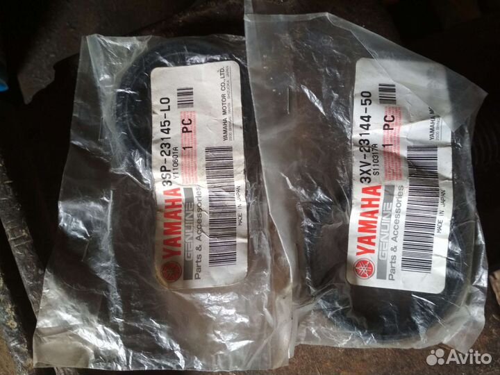 Сальник и пыльник