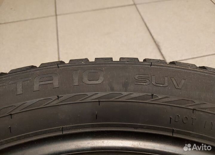 Nokian Tyres Hakkapeliitta 10p SUV 235/50 R21 104T