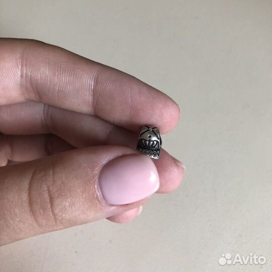 Украшение шарм