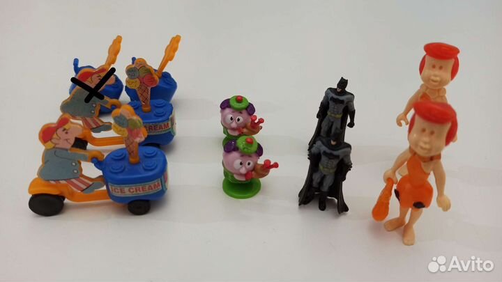 Игрушки киндер сюрприз