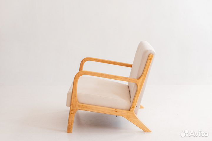 Кресло для гостиной