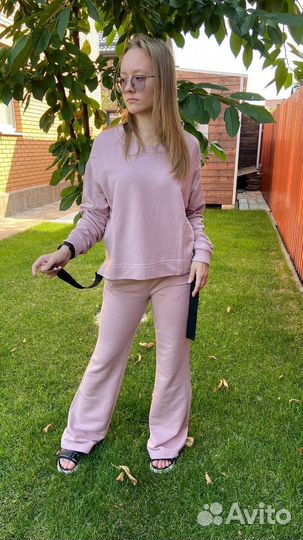 Женские костюмы