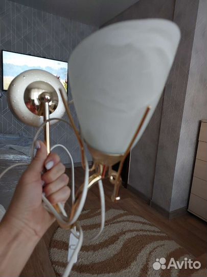 Настенный светильник бра