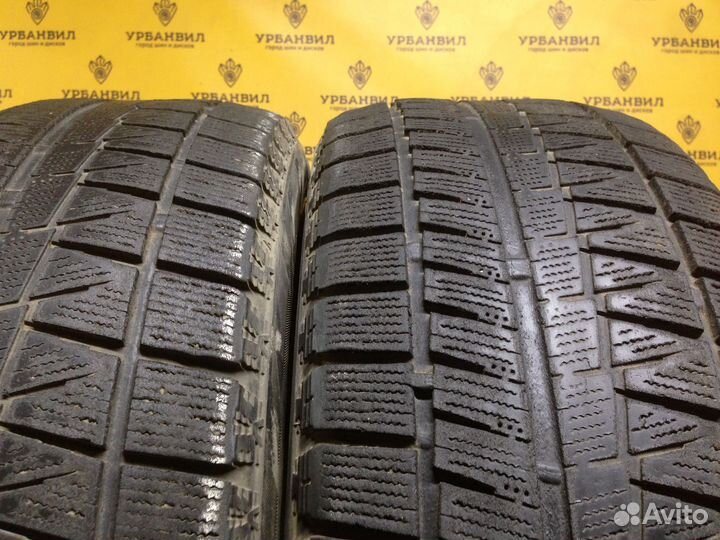 Bridgestone Blizzak Revo GZ 215/55 R16 93S