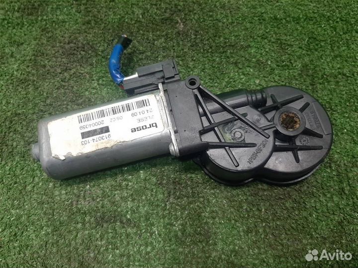 Моторчик сиденья Subaru Legacy/ Outback BM/B14 20