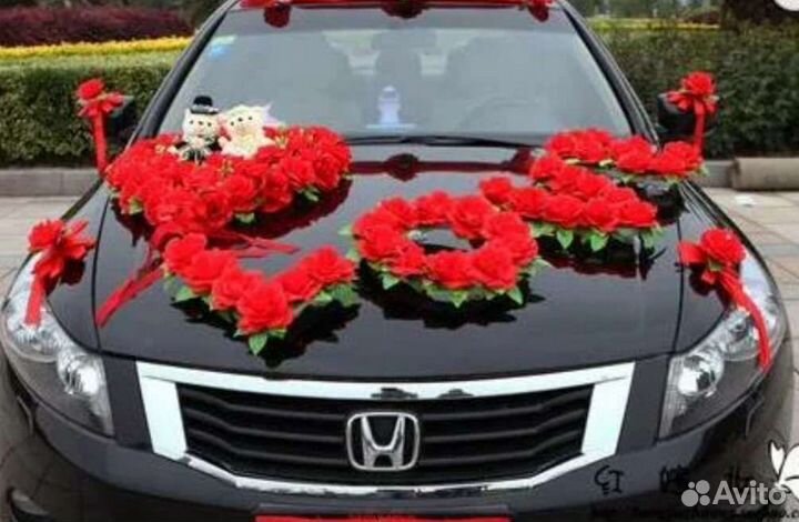 Прокат свадебных украшений на машину