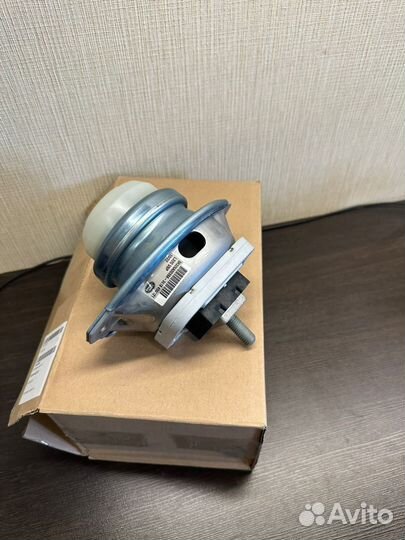 Подушка двигателя Land rover Range Rover sport