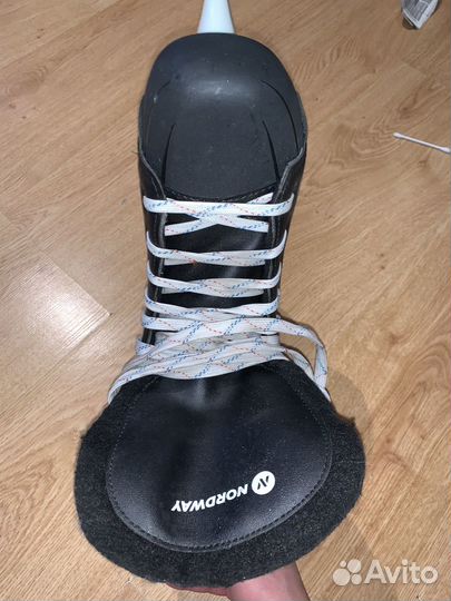 Коньки хоккейные 44 размер