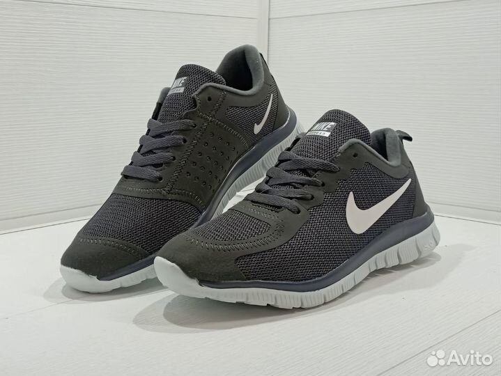 Кроссовки Nike free 5.0