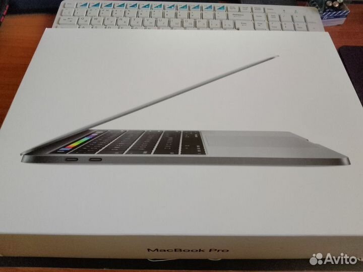 Коробка Apple MacBook Pro 13