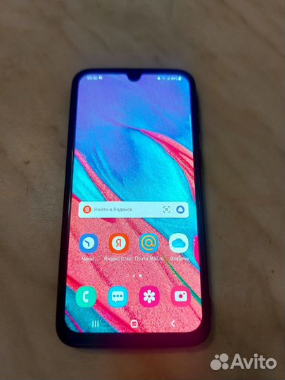 Samsung Galaxy A40, 4/64 ГБ
