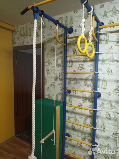 Детская шведская стенка