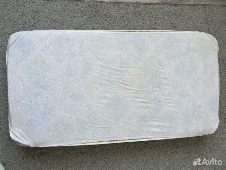 Кроватка детская