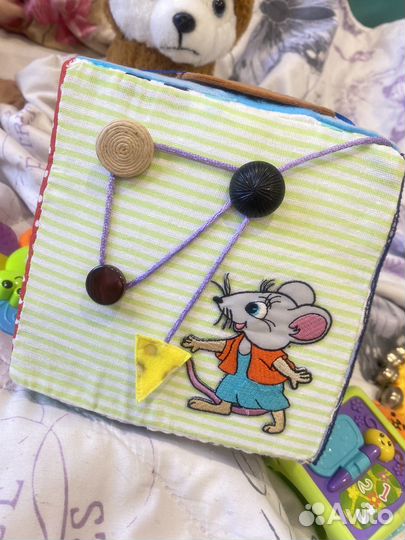 Развивающий кубик из фетра