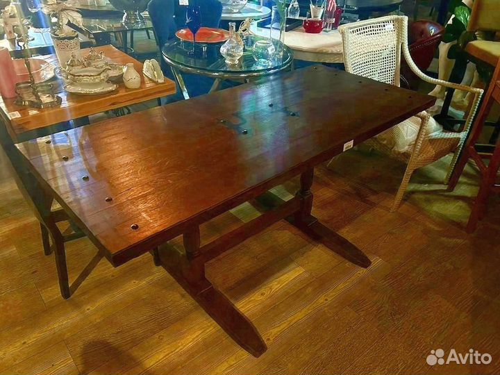 Стол из массива